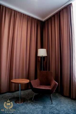Отель GM City Hotel Баку Люкс с 1 спальней-6